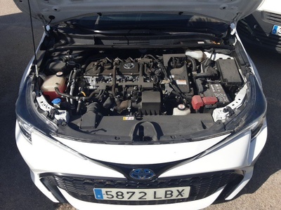 Toyota Corolla 1.8 125 Híbrido Active Tech E-CVT 90 kW (122 CV) 12 Toyota Corolla 1.8 125 Híbrido Active Tech E-CVT 90 kW (122 CV) 12