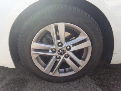 Toyota Corolla 1.8 125 Híbrido Active Tech E-CVT 90 kW (122 CV) 13 Toyota Corolla 1.8 125 Híbrido Active Tech E-CVT 90 kW (122 CV) 13