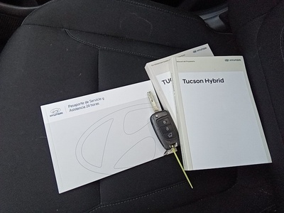 Hyundai Tucson 1.6 TGDI HEV Maxx Auto 169 kW (230 CV) 11 Hyundai Tucson 1.6 TGDI HEV Maxx Auto 169 kW (230 CV) 11