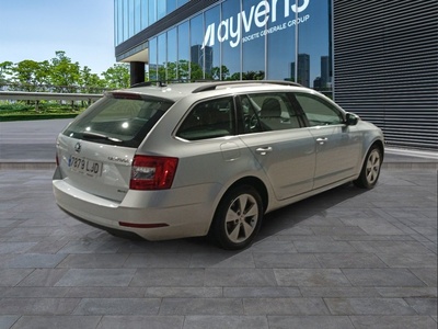 Skoda Octavia Combi 1.5 TGI CNG Ambition DSG 96 kW (130 CV) 4 Skoda Octavia Combi 1.5 TGI CNG Ambition DSG 96 kW (130 CV) 4