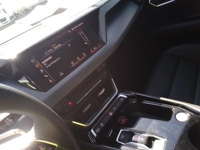 Audi e-tron GT 60 quattro 390 kW (530 CV) 9 Audi e-tron GT 60 quattro 390 kW (530 CV) 9