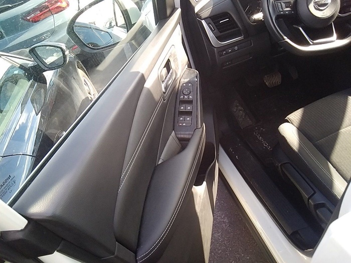 Nissan Qashqai DIG-T 158 mHEV Acenta Xtronic 116 kW (158 CV) Vehículo usado en Madrid Nissan Qashqai DIG-T 158 mHEV Acenta Xtronic 116 kW (158 CV) Vehículo usado en Madrid