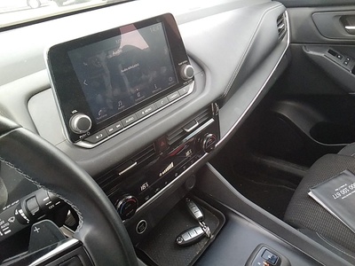 Nissan Qashqai DIG-T 158 mHEV Acenta Xtronic 116 kW (158 CV) 11 Nissan Qashqai DIG-T 158 mHEV Acenta Xtronic 116 kW (158 CV) 11