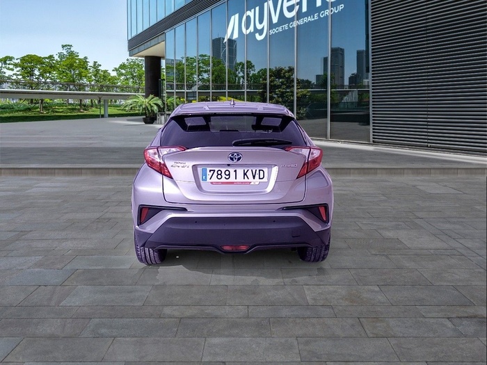 Toyota C-HR 1.8 125H Advance 90 kW (122 CV) Vehículo usado en Madrid Toyota C-HR 1.8 125H Advance 90 kW (122 CV) Vehículo usado en Madrid