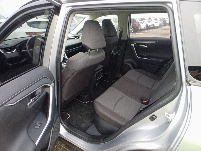 Toyota Rav4 2.5l hybrid Advance 4WD 163 kW (222 CV) Vehículo usado en Madrid Toyota Rav4 2.5l hybrid Advance 4WD 163 kW (222 CV) Vehículo usado en Madrid