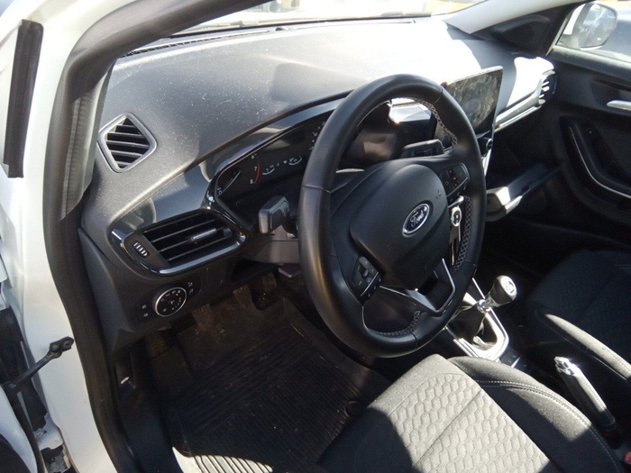 Ford Puma 1.0 EcoBoost MHEV Titanium Design 92 kW (125 CV) Vehículo usado en Madrid Ford Puma 1.0 EcoBoost MHEV Titanium Design 92 kW (125 CV) Vehículo usado en Madrid