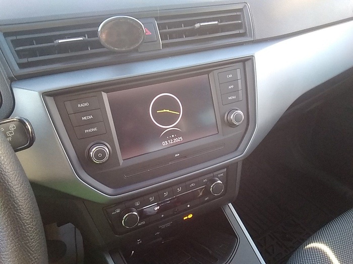 SEAT Arona 1.0 TSI Ecomotive Style Edition 85 kW (115 CV) Vehículo usado en Madrid SEAT Arona 1.0 TSI Ecomotive Style Edition 85 kW (115 CV) Vehículo usado en Madrid