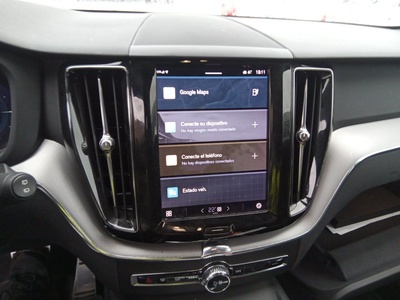 Volvo XC60 T6 Recharge R-Design AWD Auto 250 kW (340 CV) 13 Volvo XC60 T6 Recharge R-Design AWD Auto 250 kW (340 CV) 13