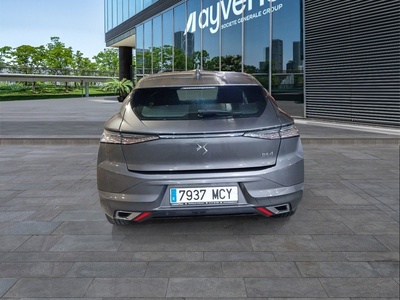 DS DS4 BlueHDi 130 Bastille Auto 96 kW (130 CV) 5 DS DS4 BlueHDi 130 Bastille Auto 96 kW (130 CV) 5