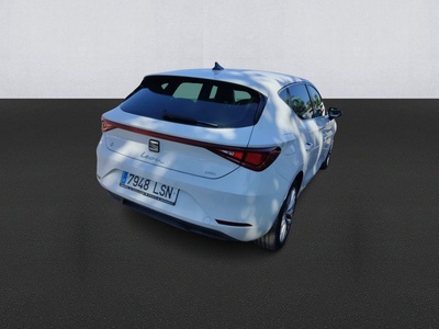 SEAT León 1.4 e-Hybrid S&S Xcellence Go L DSG-6 150 kW (204 CV) 4 SEAT León 1.4 e-Hybrid S&S Xcellence Go L DSG-6 150 kW (204 CV) 4