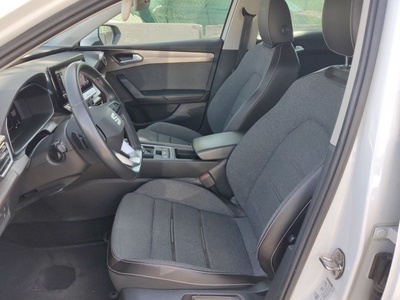 SEAT León 1.4 e-Hybrid S&S Xcellence Go L DSG-6 150 kW (204 CV) 14 SEAT León 1.4 e-Hybrid S&S Xcellence Go L DSG-6 150 kW (204 CV) 14