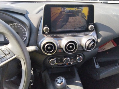 Nissan Juke DIG-T Acenta 84 kW (114 CV) 12 Nissan Juke DIG-T Acenta 84 kW (114 CV) 12