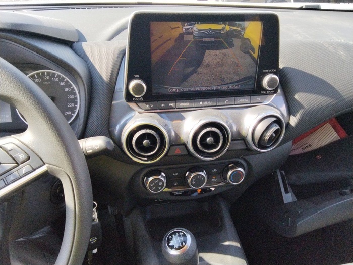 Nissan Juke DIG-T Acenta 84 kW (114 CV) Vehículo usado en Madrid Nissan Juke DIG-T Acenta 84 kW (114 CV) Vehículo usado en Madrid