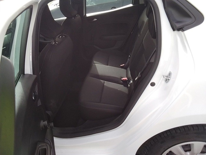 Renault Clio Business Blue dCi 63 kW (85 CV) Vehículo usado en Madrid Renault Clio Business Blue dCi 63 kW (85 CV) Vehículo usado en Madrid