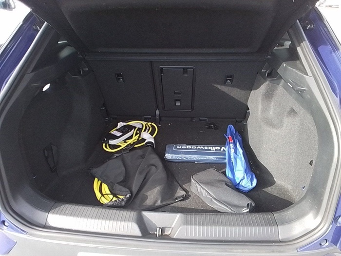 Volkswagen ID.4 Pro 128 kW (174 CV) Vehículo usado en Madrid Volkswagen ID.4 Pro 128 kW (174 CV) Vehículo usado en Madrid