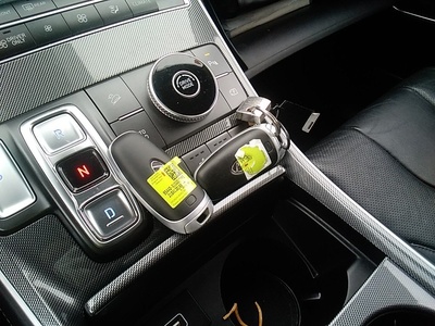 Hyundai Santa Fe 1.6 TGDi HEV Maxx 4x2 Auto 169 kW (230 CV) 11 Hyundai Santa Fe 1.6 TGDi HEV Maxx 4x2 Auto 169 kW (230 CV) 11