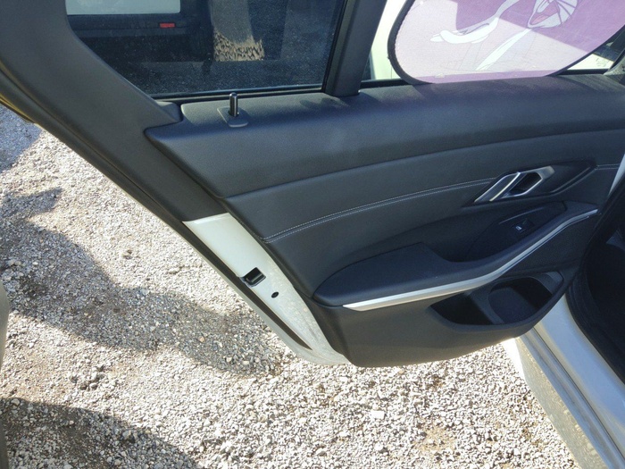 BMW Serie 3 318d 110 kW (150 CV) Vehículo usado en Madrid BMW Serie 3 318d 110 kW (150 CV) Vehículo usado en Madrid