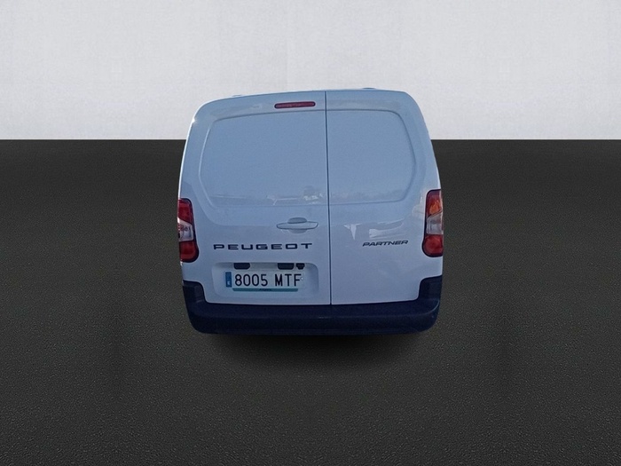 Peugeot Partner Furgon BlueHDi 100 Standard 600kg 75 kW (102 CV) Vehículo usado en Madrid Peugeot Partner Furgon BlueHDi 100 Standard 600kg 75 kW (102 CV) Vehículo usado en Madrid