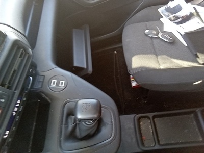 Peugeot Partner Furgon BlueHDi 100 Standard 600kg 75 kW (102 CV) 13 Peugeot Partner Furgon BlueHDi 100 Standard 600kg 75 kW (102 CV) 13