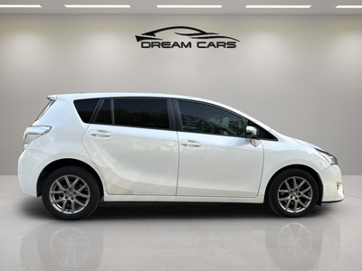 Toyota Verso 115D Advance 82 kW (112 CV) 8 Toyota Verso 115D Advance 82 kW (112 CV) 8