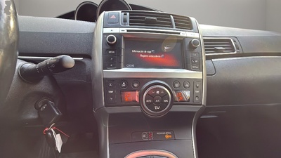 Toyota Verso 115D Advance 82 kW (112 CV) 14 Toyota Verso 115D Advance 82 kW (112 CV) 14