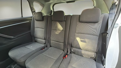 Toyota Verso 115D Advance 82 kW (112 CV) 10 Toyota Verso 115D Advance 82 kW (112 CV) 10