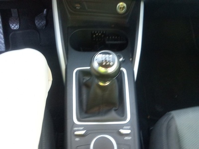 Audi Q2 design 30 TFSI 85 kW (116 CV) 11 Audi Q2 design 30 TFSI 85 kW (116 CV) 11