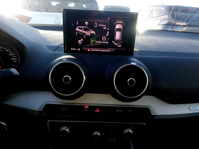 Audi Q2 design 30 TFSI 85 kW (116 CV) 10 Audi Q2 design 30 TFSI 85 kW (116 CV) 10