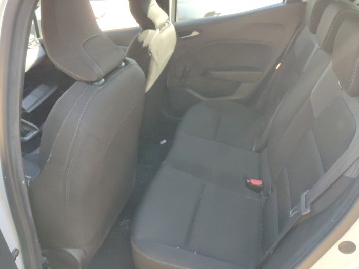 Renault Clio Business Blue dCi 63 kW (85 CV) Vehículo usado en Madrid Renault Clio Business Blue dCi 63 kW (85 CV) Vehículo usado en Madrid