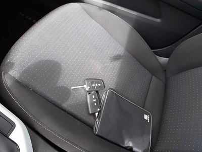 SEAT Arona 1.0 TSI Style 81 kW (110 CV) 13 SEAT Arona 1.0 TSI Style 81 kW (110 CV) 13