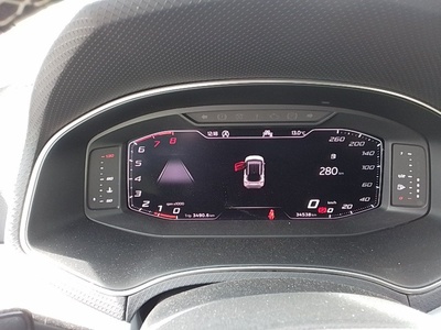 SEAT Arona 1.0 TSI Style 81 kW (110 CV) 12 SEAT Arona 1.0 TSI Style 81 kW (110 CV) 12