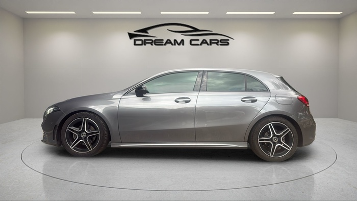 Mercedes-Benz Clase A 180 100 kW (136 CV) Vehículo usado en Madrid Mercedes-Benz Clase A 180 100 kW (136 CV) Vehículo usado en Madrid