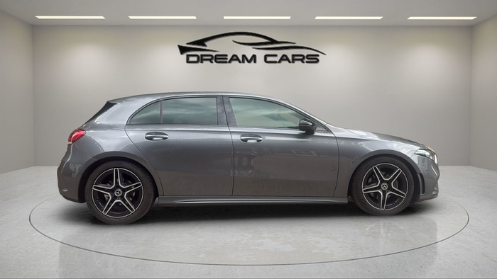 Mercedes-Benz Clase A 180 100 kW (136 CV) Vehículo usado en Madrid Mercedes-Benz Clase A 180 100 kW (136 CV) Vehículo usado en Madrid