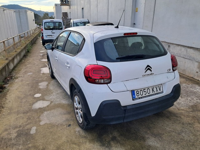 Citroen C3 BlueHDi 100 S&S Feel 73 kW (99 CV) Vehículo usado en Madrid Citroen C3 BlueHDi 100 S&S Feel 73 kW (99 CV) Vehículo usado en Madrid