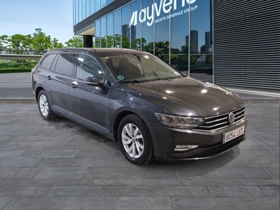 Volkswagen Passat Variant Business 1.6 TDI 88 kW (120 CV) DSG 3 Volkswagen Passat Variant Business 1.6 TDI 88 kW (120 CV) DSG 3
