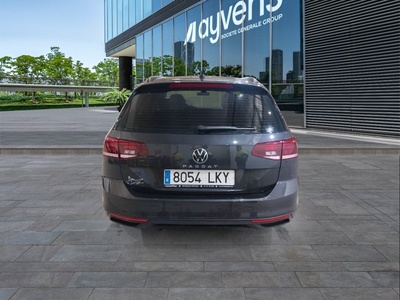Volkswagen Passat Variant Business 1.6 TDI 88 kW (120 CV) DSG 12 Volkswagen Passat Variant Business 1.6 TDI 88 kW (120 CV) DSG 12