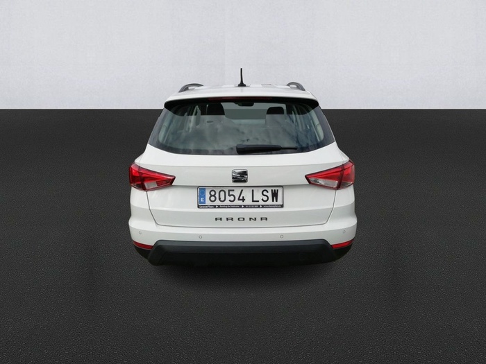 SEAT Arona 1.0 TSI Style Go2 81 kW (110 CV) Vehículo usado en Madrid SEAT Arona 1.0 TSI Style Go2 81 kW (110 CV) Vehículo usado en Madrid