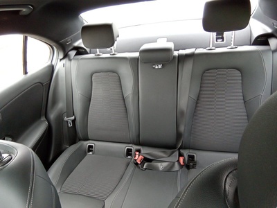 Mercedes-Benz Clase A 180 d 85 kW (116 CV) 8 Mercedes-Benz Clase A 180 d 85 kW (116 CV) 8