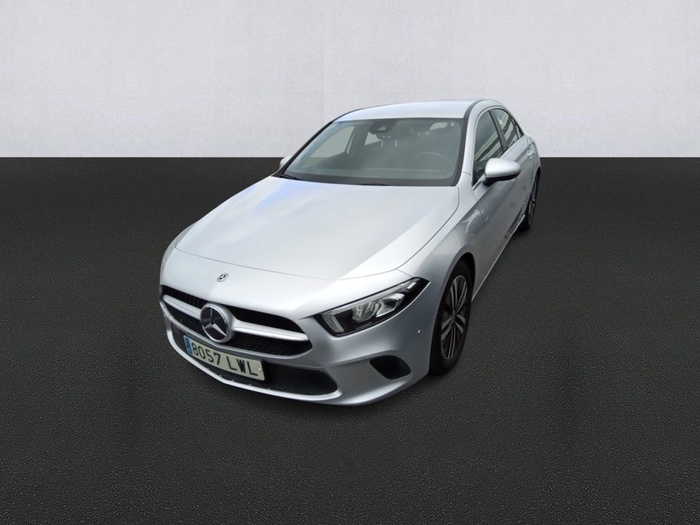 Mercedes-Benz Clase A 180 d 85 kW (116 CV) Vehículo usado en Madrid Mercedes-Benz Clase A 180 d 85 kW (116 CV) Vehículo usado en Madrid