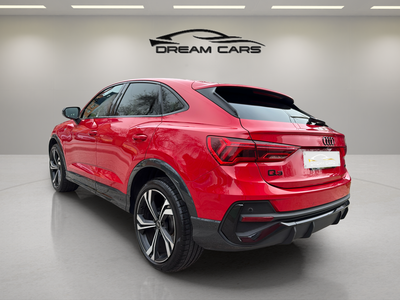 Audi Q3 Sportback Black line 35 TDI 110 kW (150 CV) S tronic 4 Audi Q3 Sportback Black line 35 TDI 110 kW (150 CV) S tronic 4