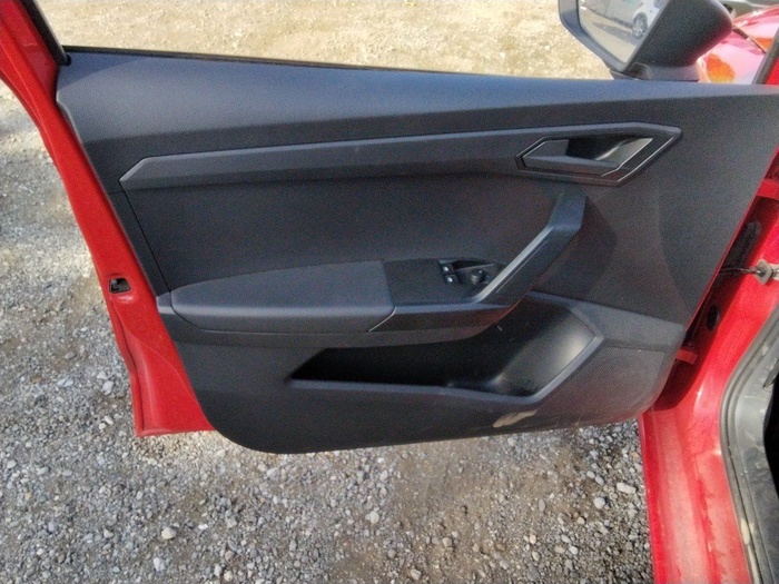 SEAT Ibiza 1.0 EcoTSI Reference Plus 70 kW (95 CV) Vehículo usado en Madrid SEAT Ibiza 1.0 EcoTSI Reference Plus 70 kW (95 CV) Vehículo usado en Madrid