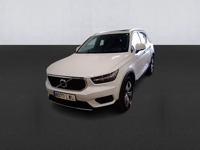 Volvo XC40 T2 Momentum Pro Auto 95 kW (129 CV) 7 Volvo XC40 T2 Momentum Pro Auto 95 kW (129 CV) 7