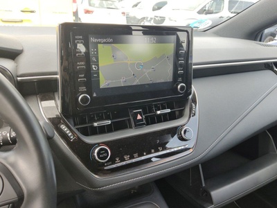 Toyota Corolla 125H Active E-CVT 90 kW (122 CV) 13 Toyota Corolla 125H Active E-CVT 90 kW (122 CV) 13