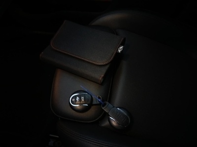 MINI MINI Countryman Cooper 100 kW (136 CV) 9 MINI MINI Countryman Cooper 100 kW (136 CV) 9