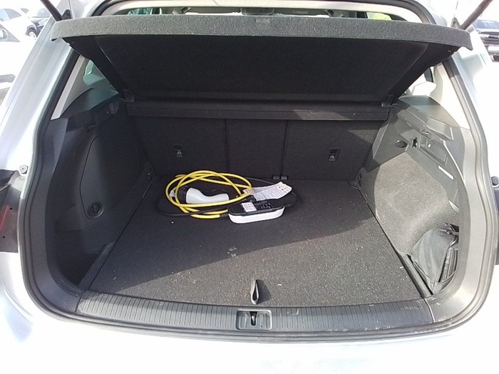 Volkswagen Tiguan Life 1.4 TSI eHybrid 180 kW (245 CV) DSG Vehículo usado en Madrid Volkswagen Tiguan Life 1.4 TSI eHybrid 180 kW (245 CV) DSG Vehículo usado en Madrid