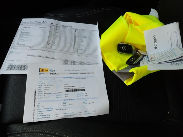 Mercedes-Benz Clase A 200 d 110 kW (150 CV) Vehículo usado en Madrid Mercedes-Benz Clase A 200 d 110 kW (150 CV) Vehículo usado en Madrid