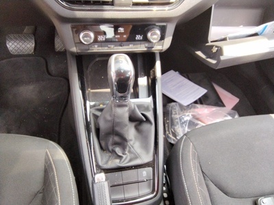 Skoda Kamiq 1.0 TSI Ambition DSG 81 kW (110 CV) 12 Skoda Kamiq 1.0 TSI Ambition DSG 81 kW (110 CV) 12