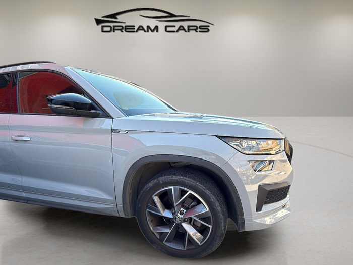 Skoda Kodiaq 1.5 TSI Sportline 4x2 110 kW (150 CV) Vehículo usado en Madrid Skoda Kodiaq 1.5 TSI Sportline 4x2 110 kW (150 CV) Vehículo usado en Madrid