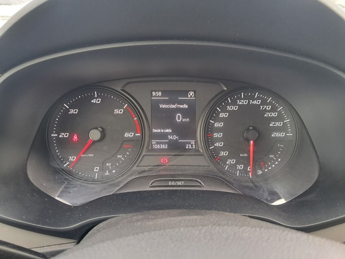 SEAT León 1.6 TDI S&S Reference Edition 85 kW (115 CV) Vehículo usado en Madrid SEAT León 1.6 TDI S&S Reference Edition 85 kW (115 CV) Vehículo usado en Madrid