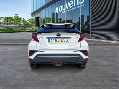 Toyota C-HR 1.8 125H Advance 90 kW (122 CV) 5 Toyota C-HR 1.8 125H Advance 90 kW (122 CV) 5